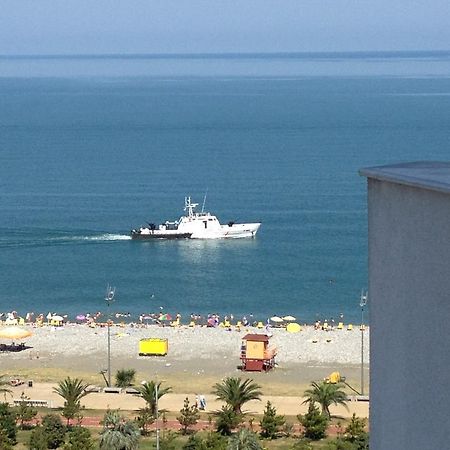 Apartments In Batumi With Sea View Exterior foto